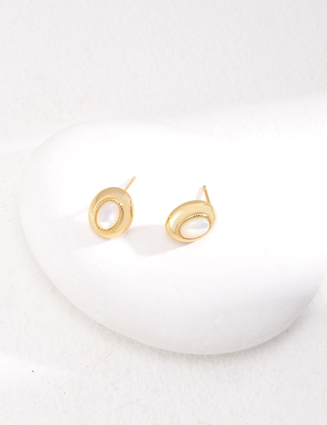 White Mother Oyster Earrings